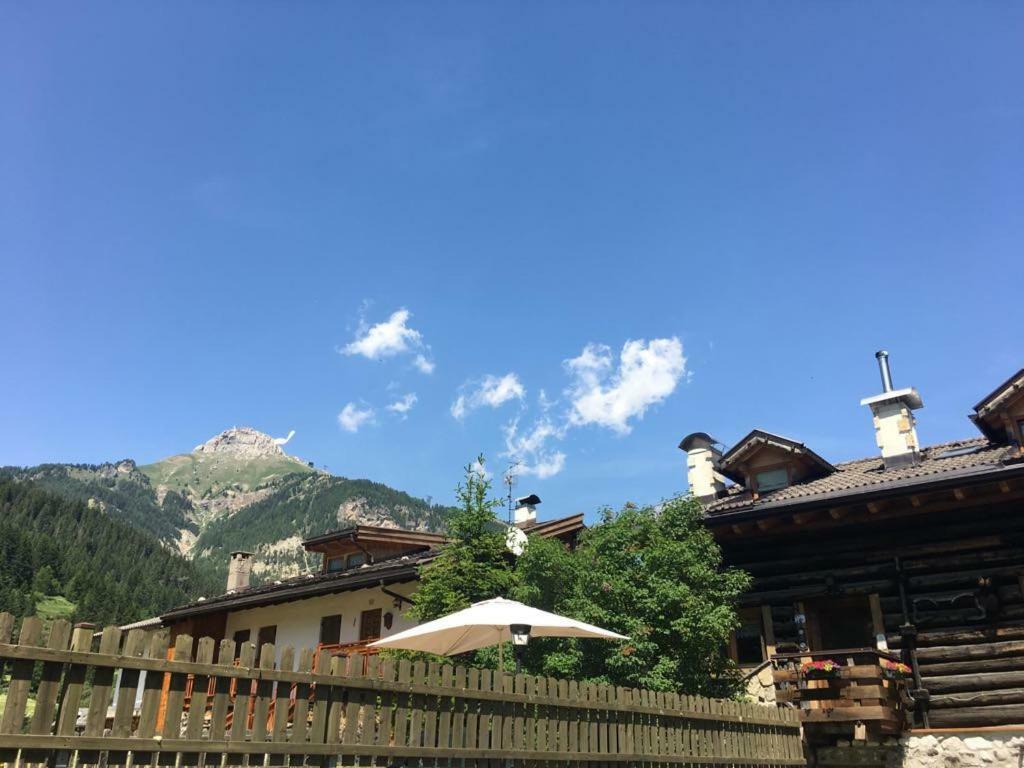 Mes Lastei Apartment Campitello di Fassa Exterior photo
